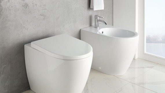 Geberit iCon vloerstaande wc en vloerstaande bidet