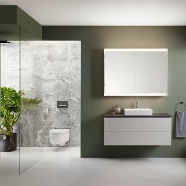 Geberit AquaClean Mera Comfort toiletsysteem in een Geberit ONE badkamer