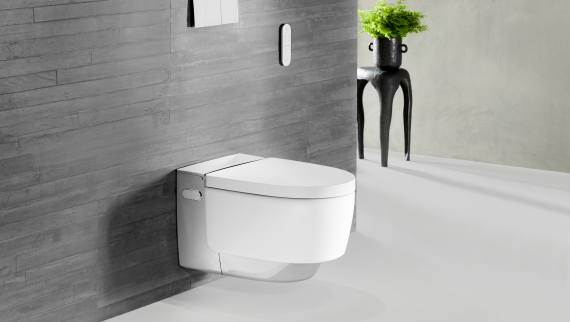 Geberit AquaClean Mera Comfort in chroom met bedieningsplaat Sigma70