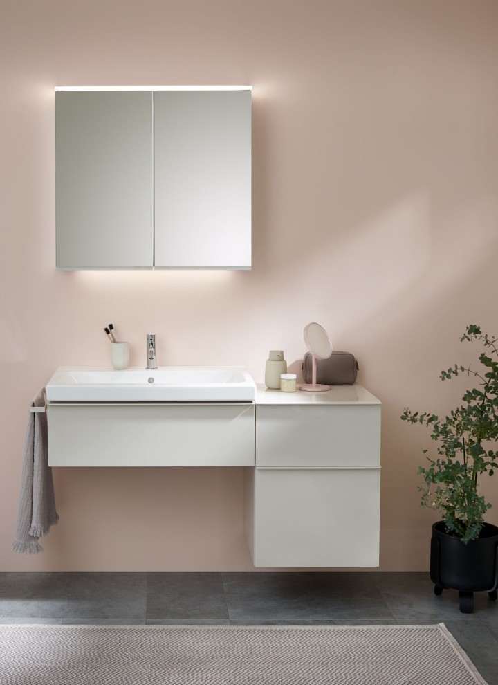 Opstelling van een Geberit badkamer in een showroom.