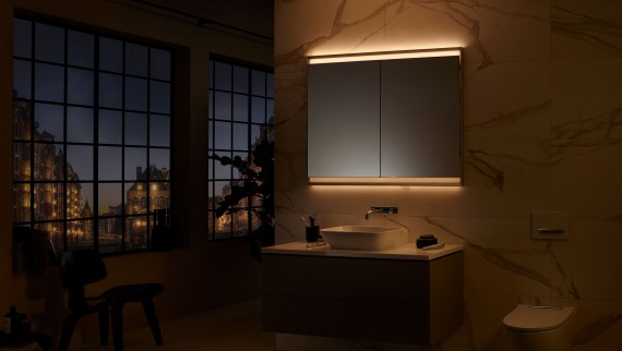 Geberit ONE spiegelkast met ComfortLight (© Geberit)