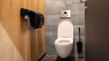 Geberit Acanto WC met Geberit Sigma10 bedieningsplaat