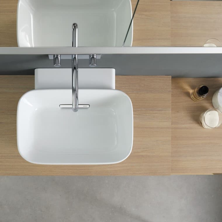 Geberit ONE opzetwastafel met afgerond design Geberit ONE opzetwastafel met afgerond design