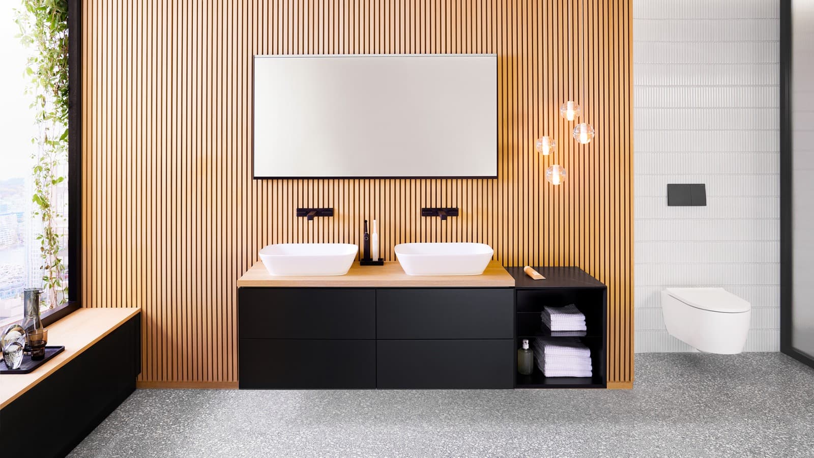 Badkamer met Geberit ONE wc-keramiek, Geberit bedieningsplaat Sigma70 Badkamer met Geberit ONE wc-keramiek, Geberit bedieningsplaat Sigma70