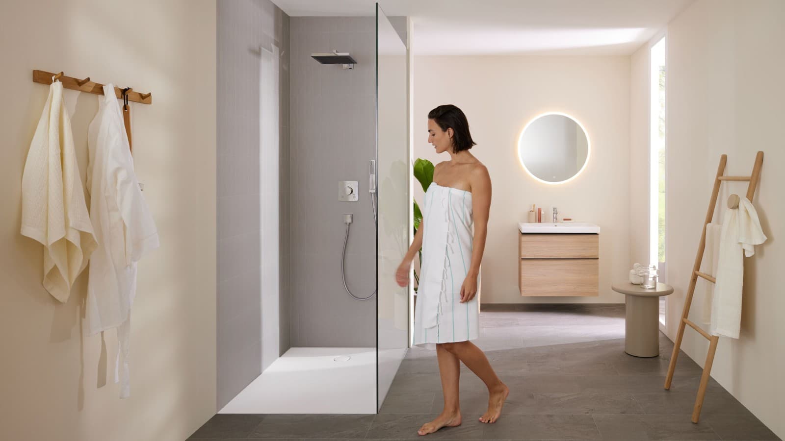 Met een inloopdouche van Geberit houdt u de douche eenvoudig schoon en hygiënisch. Met een inloopdouche van Geberit houdt u de douche eenvoudig schoon en hygiënisch.
