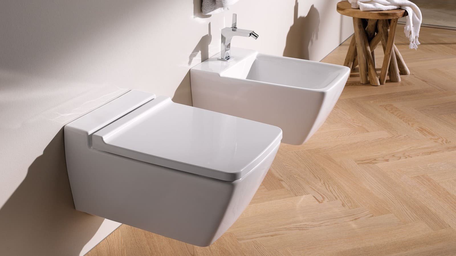 Geberit Xeno² wc en bidet zonder overloop, met clou Geberit Xeno² wc en bidet zonder overloop, met clou