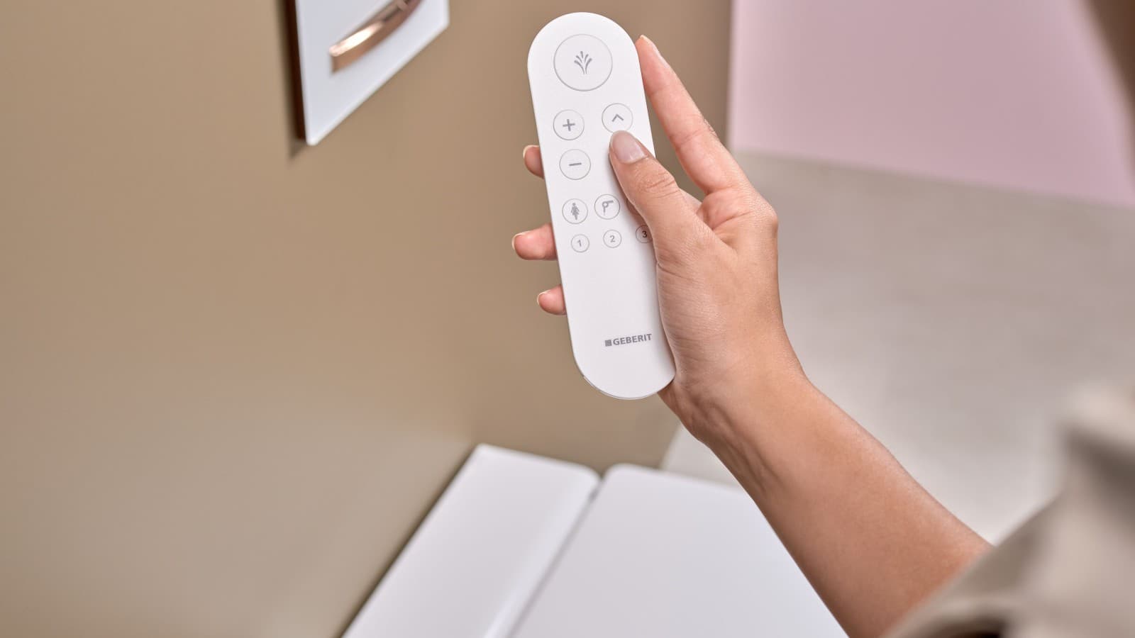 Geberit AquaClean Mera met afstandbediening Geberit AquaClean Mera met afstandbediening